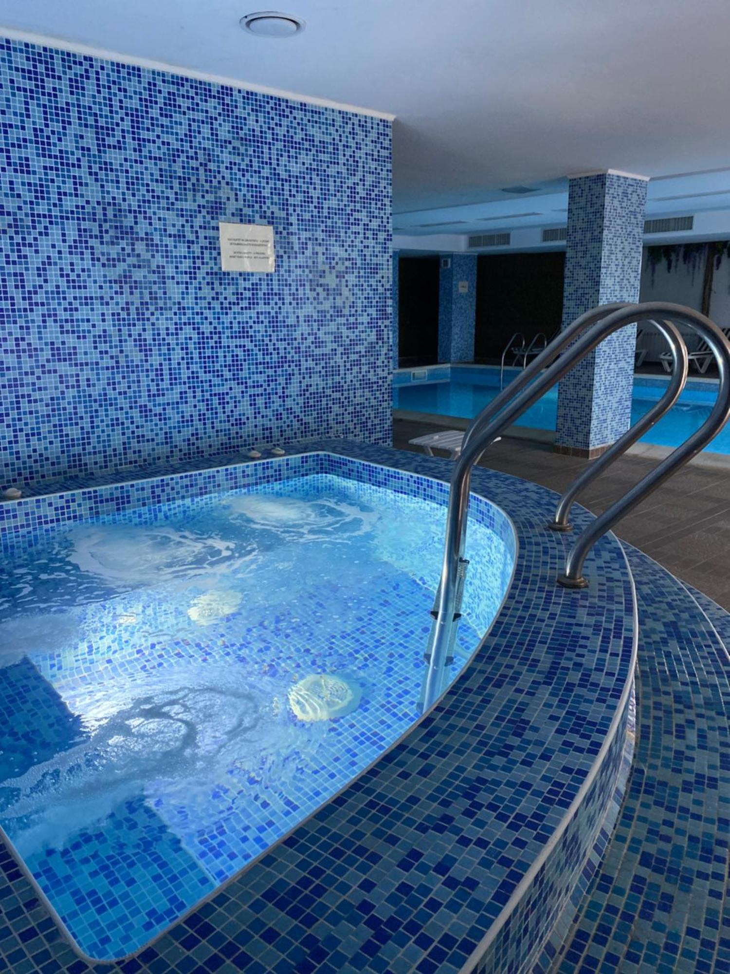 Complex Nero Lejlighedshotel Pamporovo Eksteriør billede
